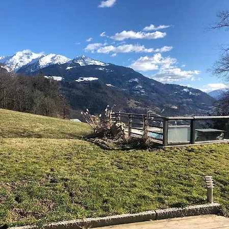 Les Champerons - Entre Lacs Et Montagne