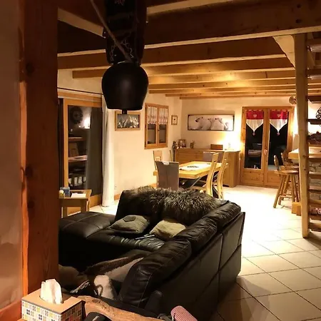Chalet Les Champerons - Entre Lacs Et Montagne Marthod